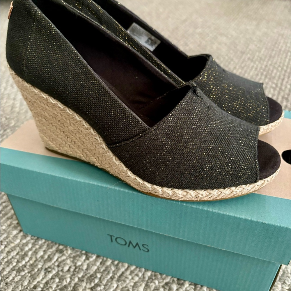 TOMS women’s Michelle heel wedge sandal
